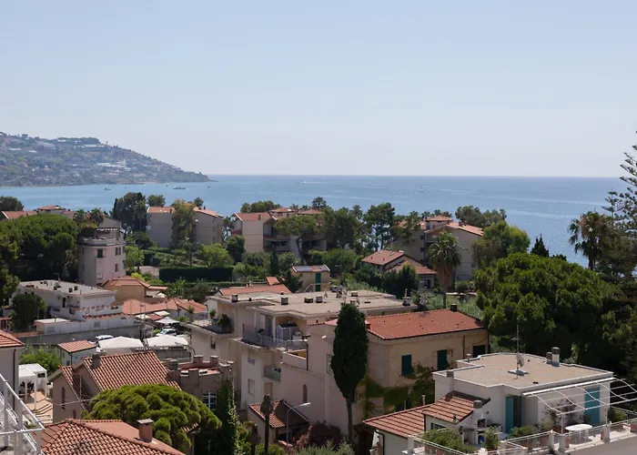 H11 Elena House Vista - Porto Sanremo